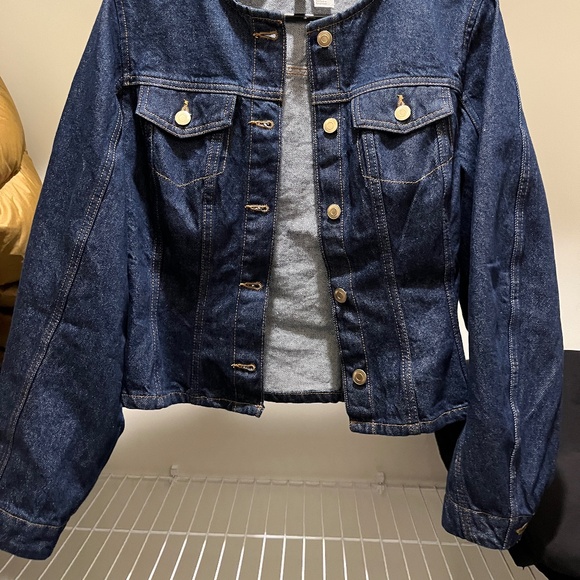 H&M DEFINED-WAIST TWILL SHIRT - Picture 2 of 7